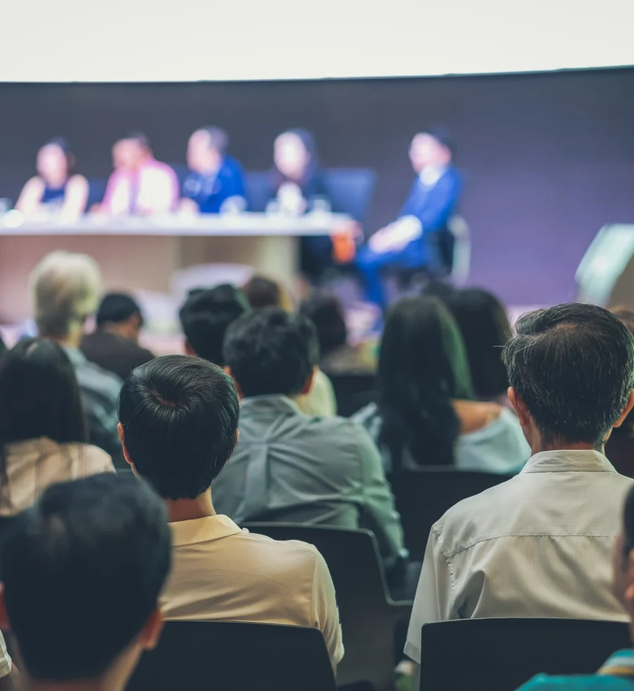 rear-view-of-audience-in-the-conference-hall-or-se-2024-02-23-05-04-18-utc_result.webp